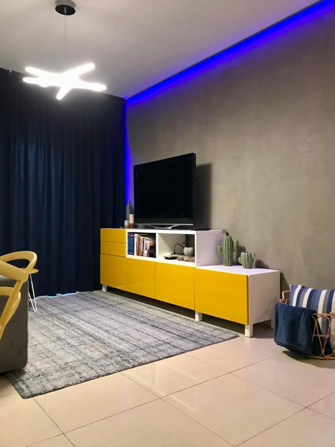 לרנקה Fat Cow Apartment 101 מראה חיצוני תמונה